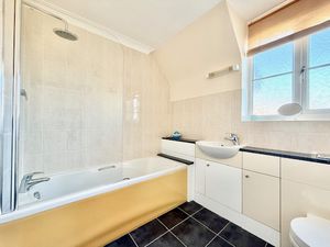 Photo 20- click for photo gallery